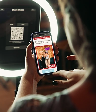 Photo booth SMS and QR code sharing from HALO